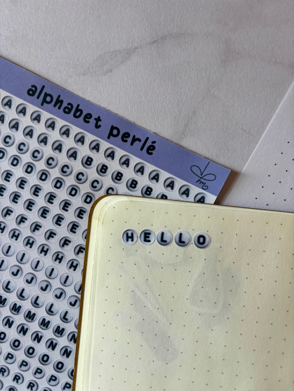 Alphabet perlé