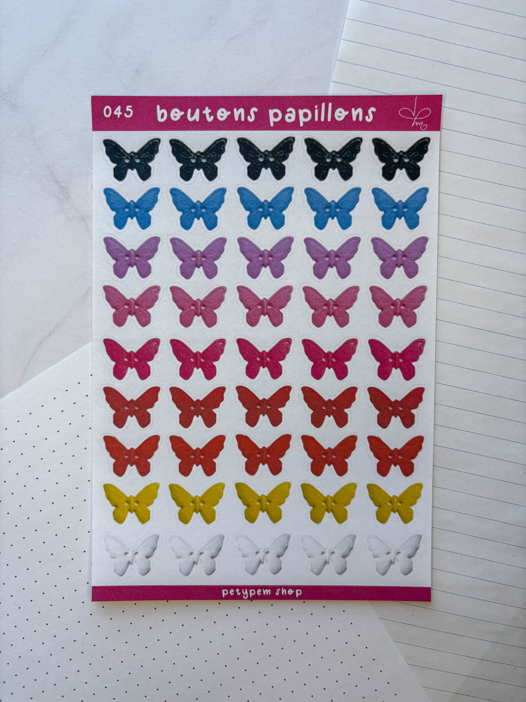 Boutons papillons